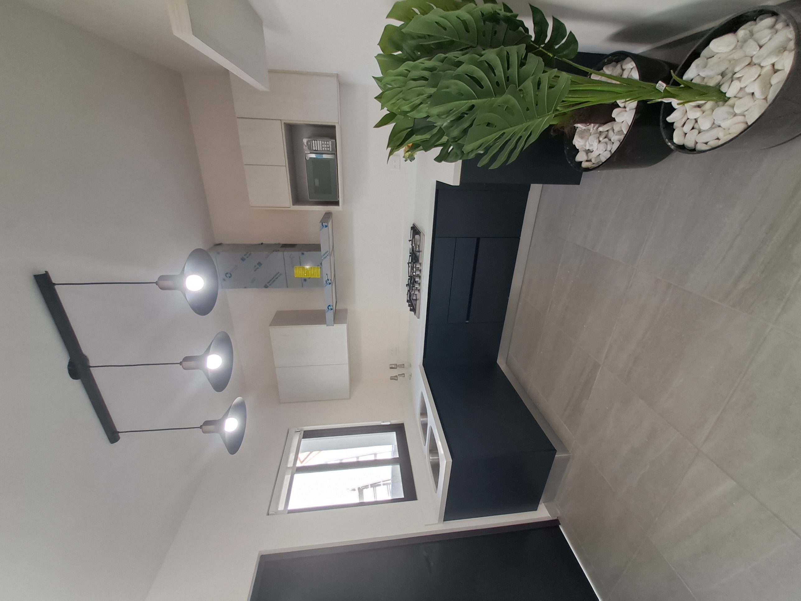 MODELO CANTO - PRIVADA LUGANO -  EL CARDENAL — foto 5