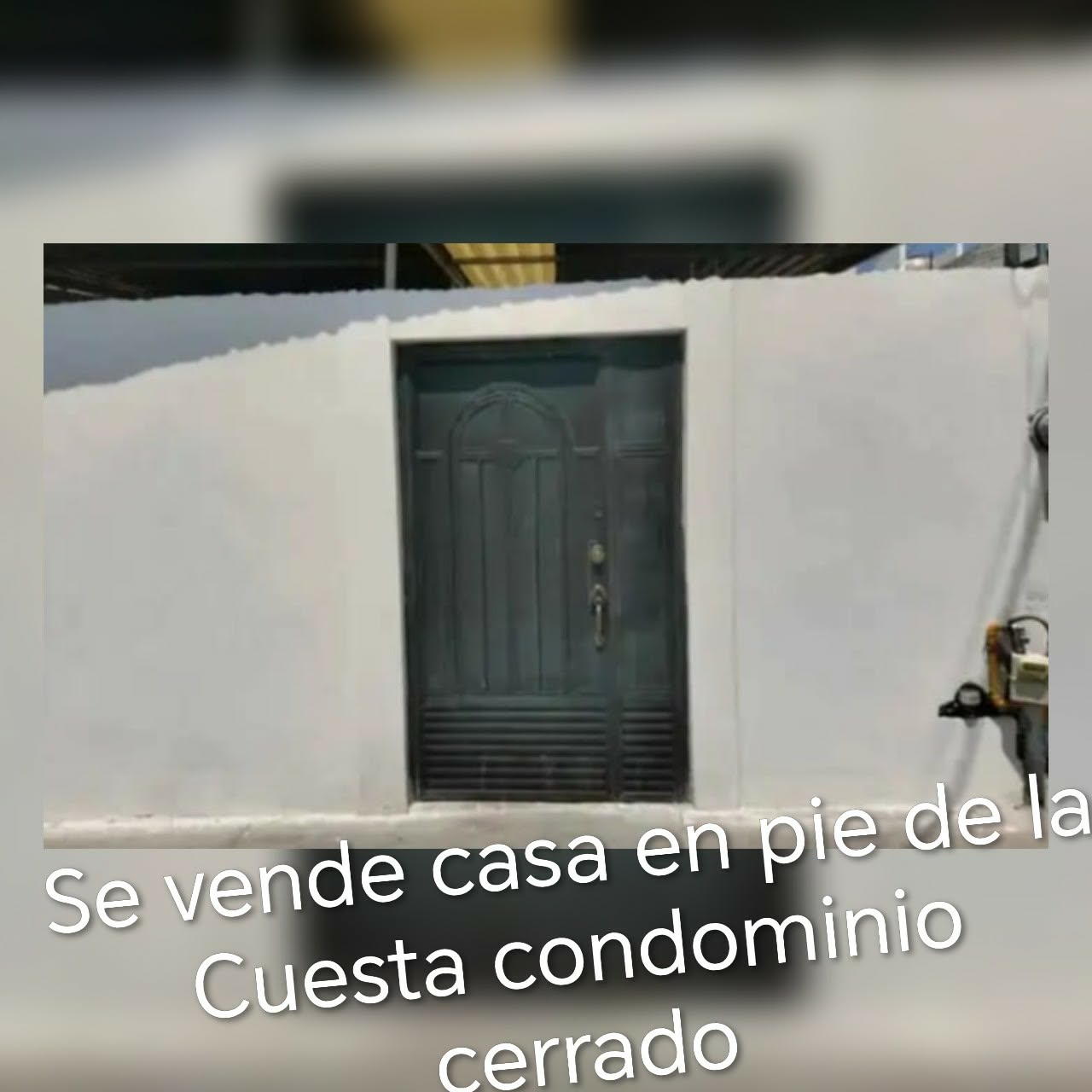 ¡CÓMODA CASA DE UN NIVEL EN PIE DE LA CUESTA!