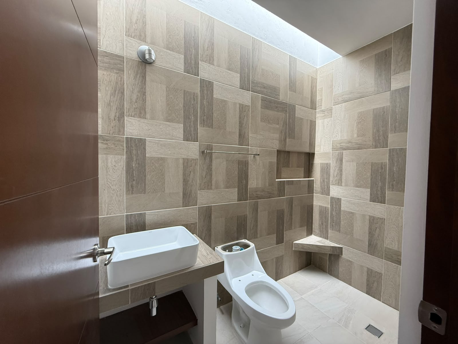 CASA EN VENTA MILENIO III — foto 8
