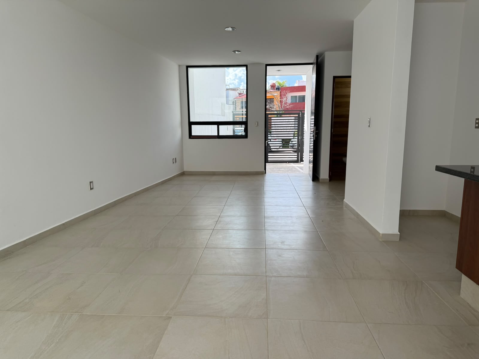 CASA EN VENTA MILENIO III — foto 4