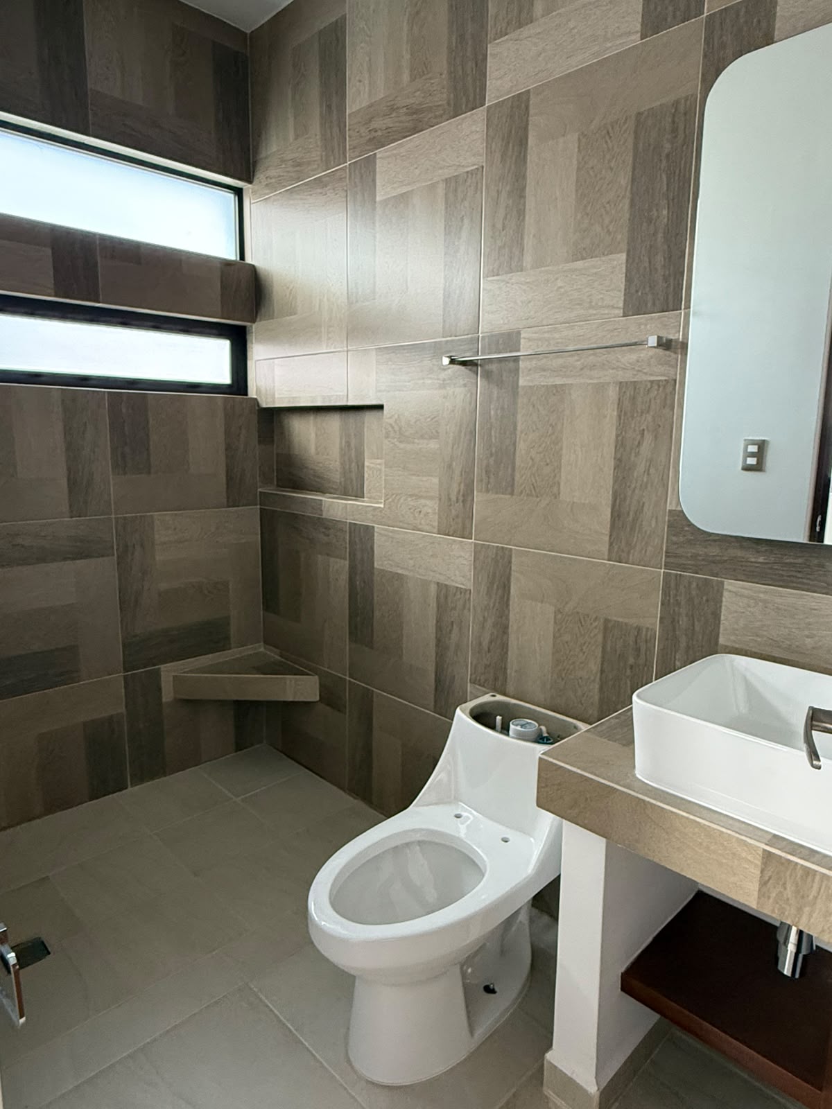 CASA EN VENTA MILENIO III — foto 2