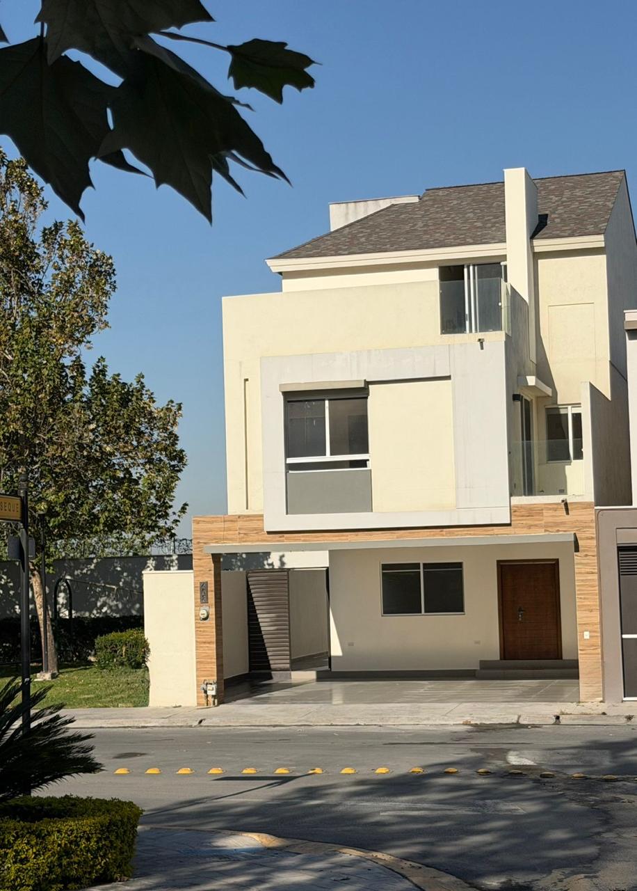 Casa en renta Puerta de Hierro Privada zaragoza