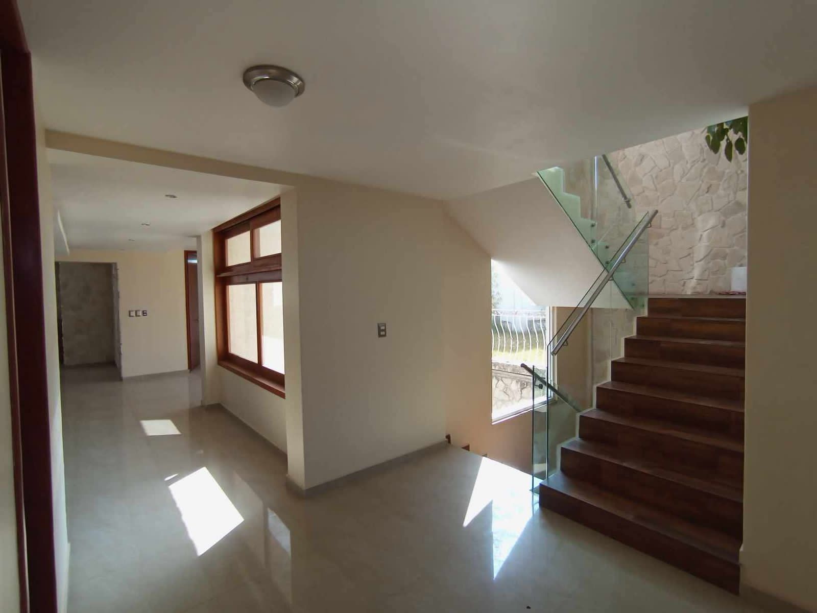 Residencia en renta con amplio jardín cerca del Club de Golf Los Encinos — foto 9
