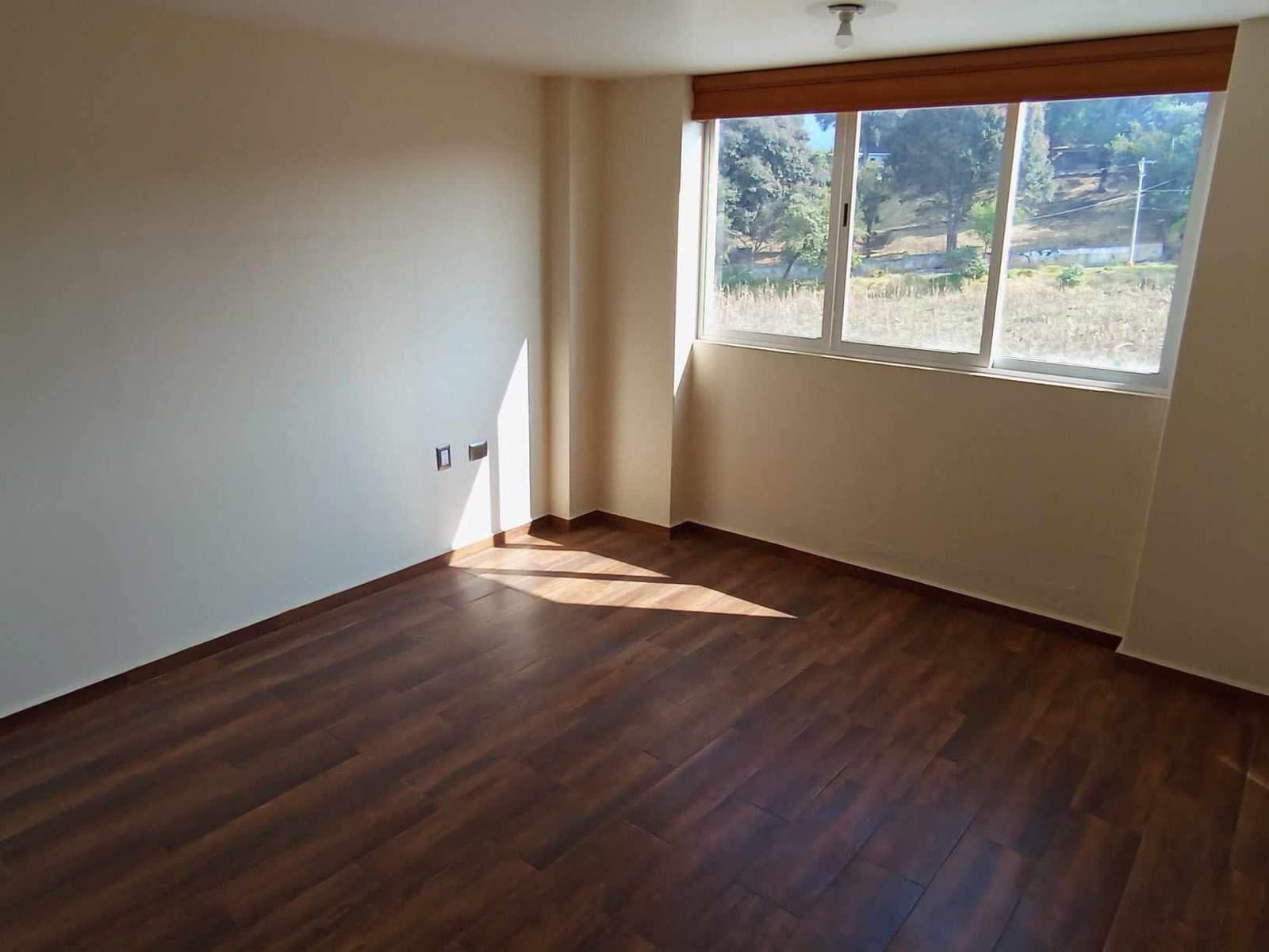 Residencia en renta con amplio jardín cerca del Club de Golf Los Encinos — foto 14